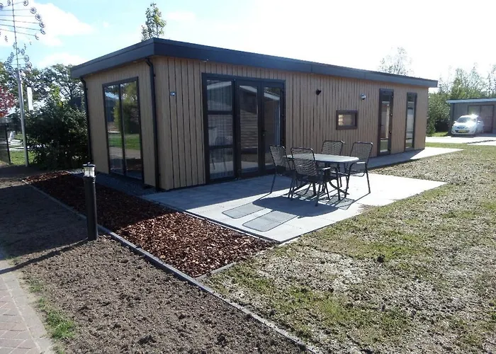 瓦坎提公园营地公寓 酒店 3*