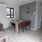 De Peelpoort 3*